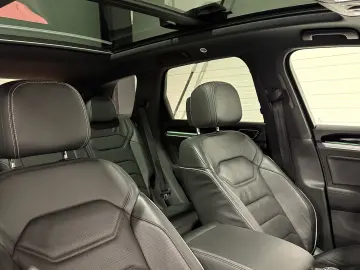 VW Touareg Masaj Ventilatie Panoramic IQLight Keyless Carlig