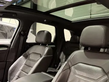 VW Touareg Masaj Ventilatie Panoramic IQLight Keyless Carlig