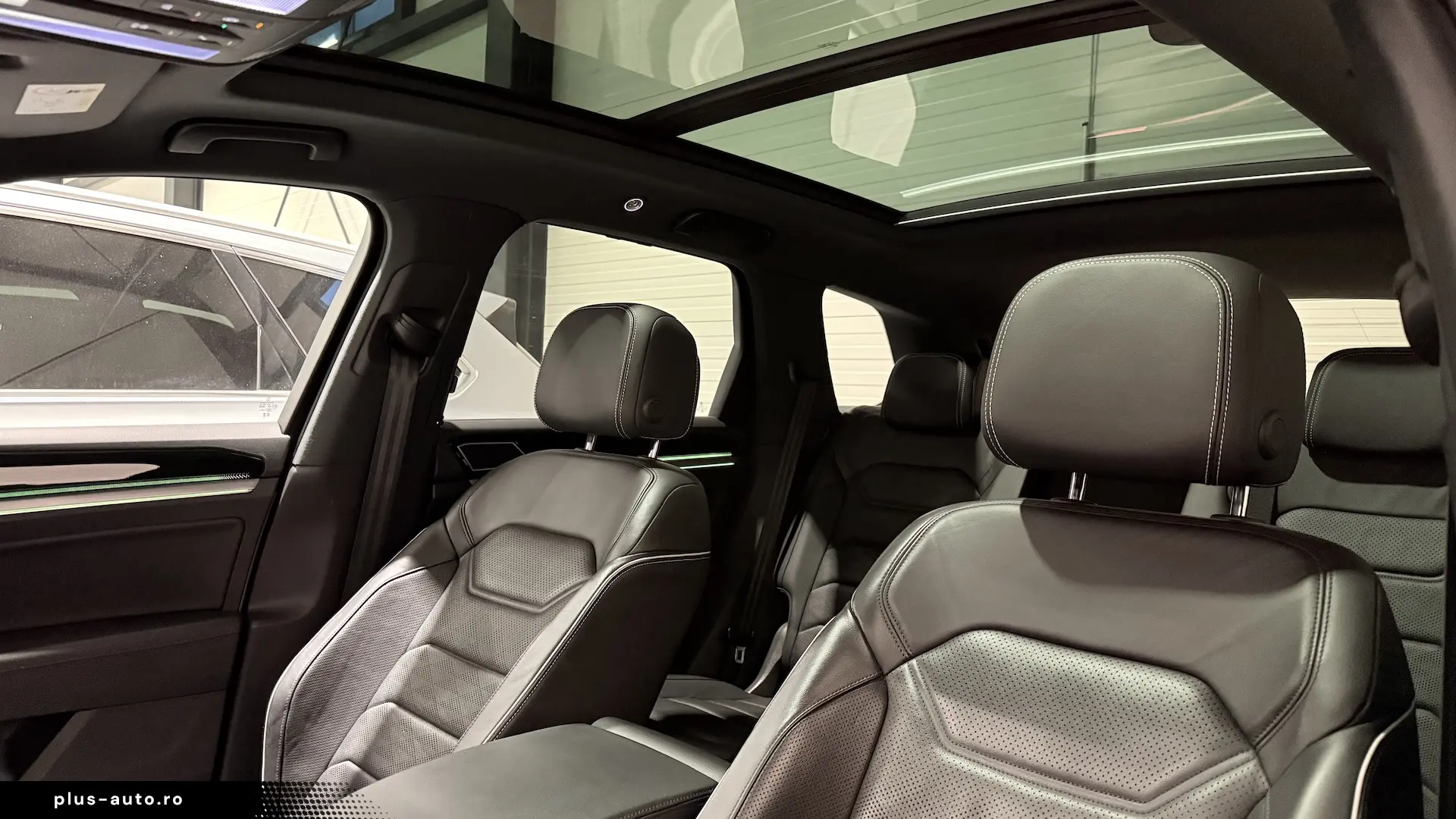 VW Touareg Masaj Ventilatie Panoramic IQLight Keyless Carlig