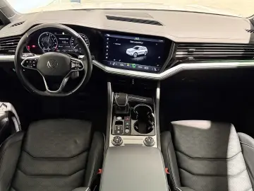 VW Touareg Masaj Ventilatie Panoramic IQLight Keyless Carlig