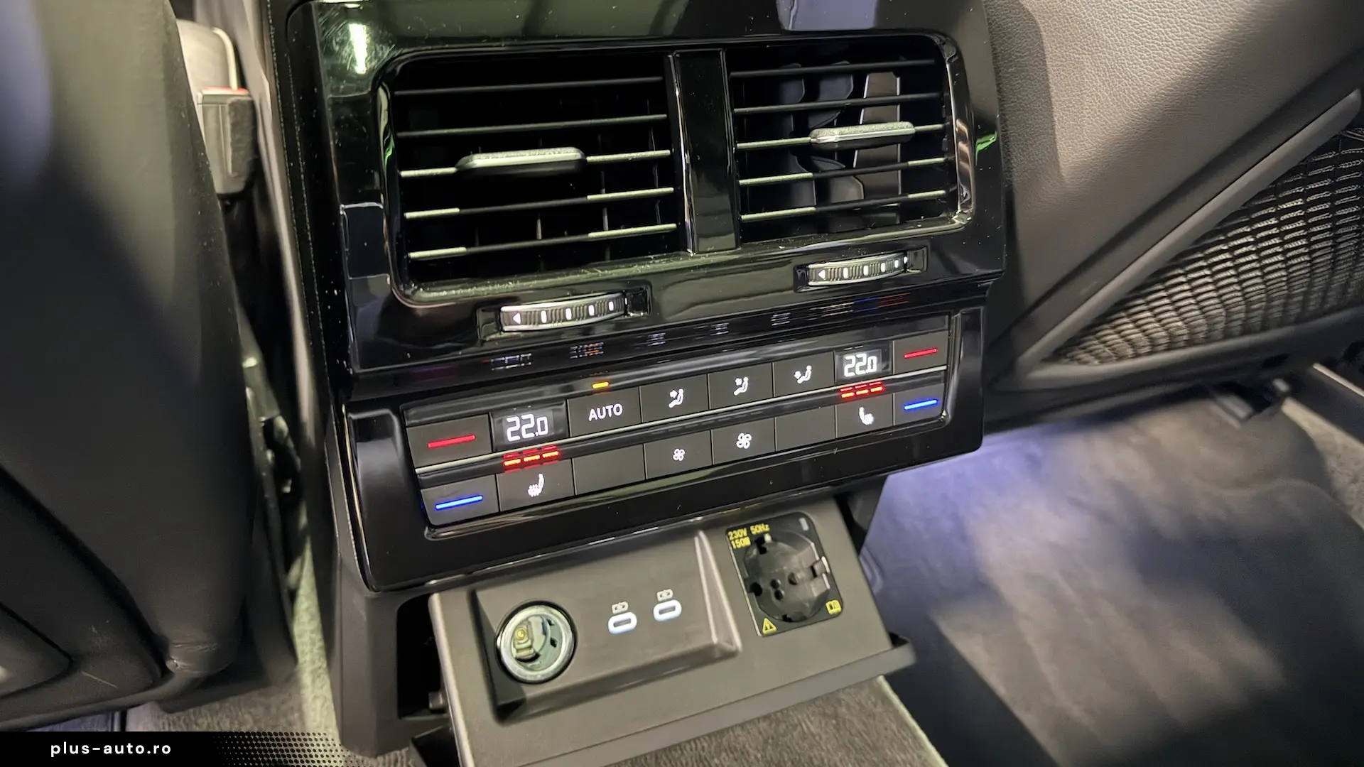 VW Touareg Masaj Ventilatie Panoramic IQLight Keyless Carlig