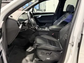 VW Touareg Masaj Ventilatie Panoramic IQLight Keyless Carlig