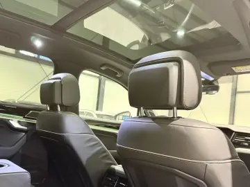 VW Touareg Masaj Ventilatie Panoramic IQLight Keyless Carlig