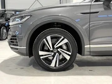 VW Touareg Panoramic Cockpit LED Scaune Electrice Dynaudio