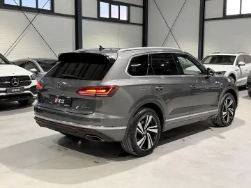 VW Touareg Panoramic Cockpit LED Scaune Electrice Dynaudio