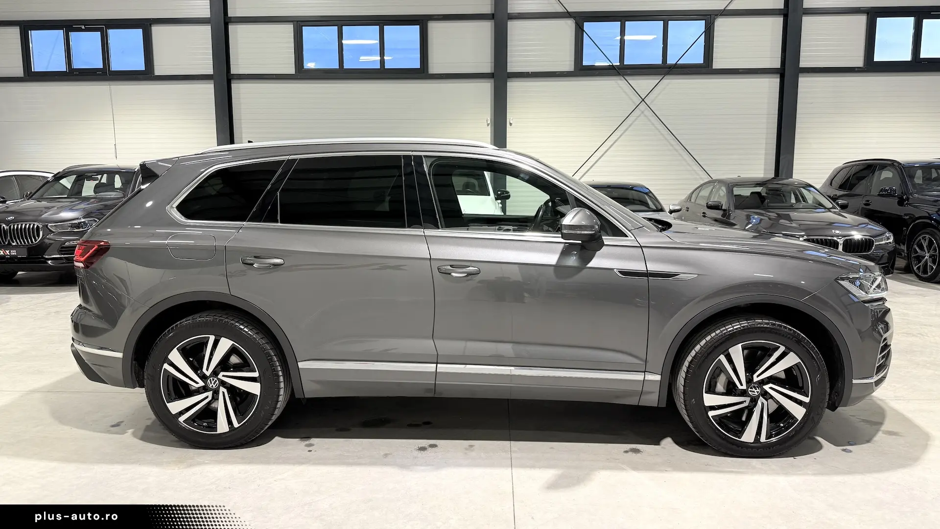 VW Touareg Panoramic Cockpit LED Scaune Electrice Dynaudio