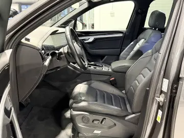 VW Touareg Panoramic Cockpit LED Scaune Electrice Dynaudio