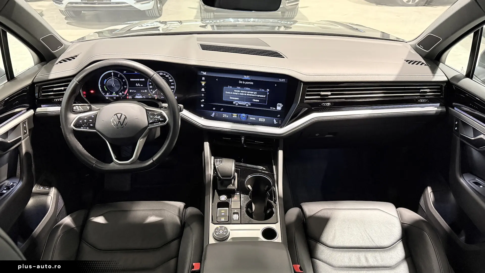 VW Touareg Panoramic Cockpit LED Scaune Electrice Dynaudio