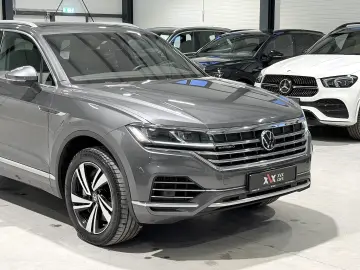 VW Touareg Panoramic Cockpit LED Scaune Electrice Dynaudio