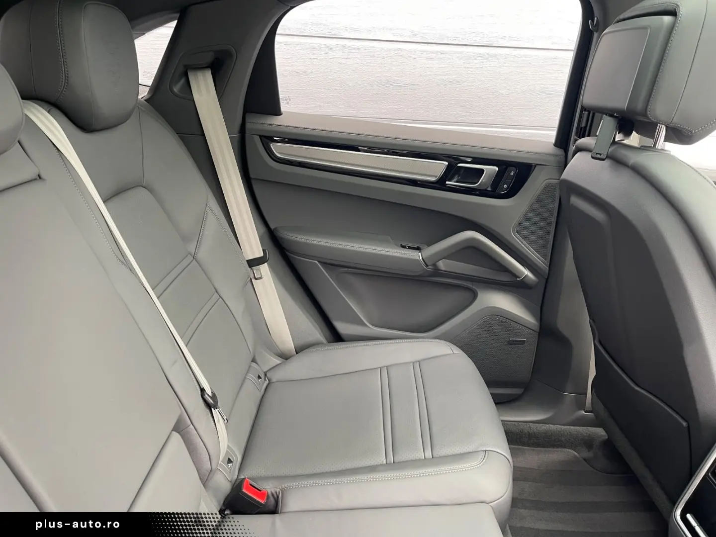 PORSCHE CayenneCoupe. SportDesign HA Lenk. Standh. InnoD