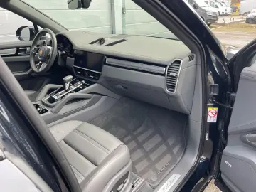 PORSCHE CayenneCoupe. SportDesign HA Lenk. Standh. InnoD