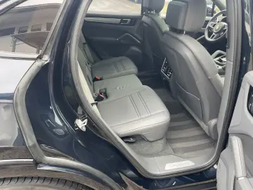 PORSCHE CayenneCoupe. SportDesign HA Lenk. Standh. InnoD