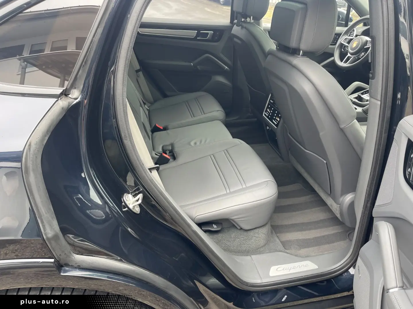 PORSCHE CayenneCoupe. SportDesign HA Lenk. Standh. InnoD