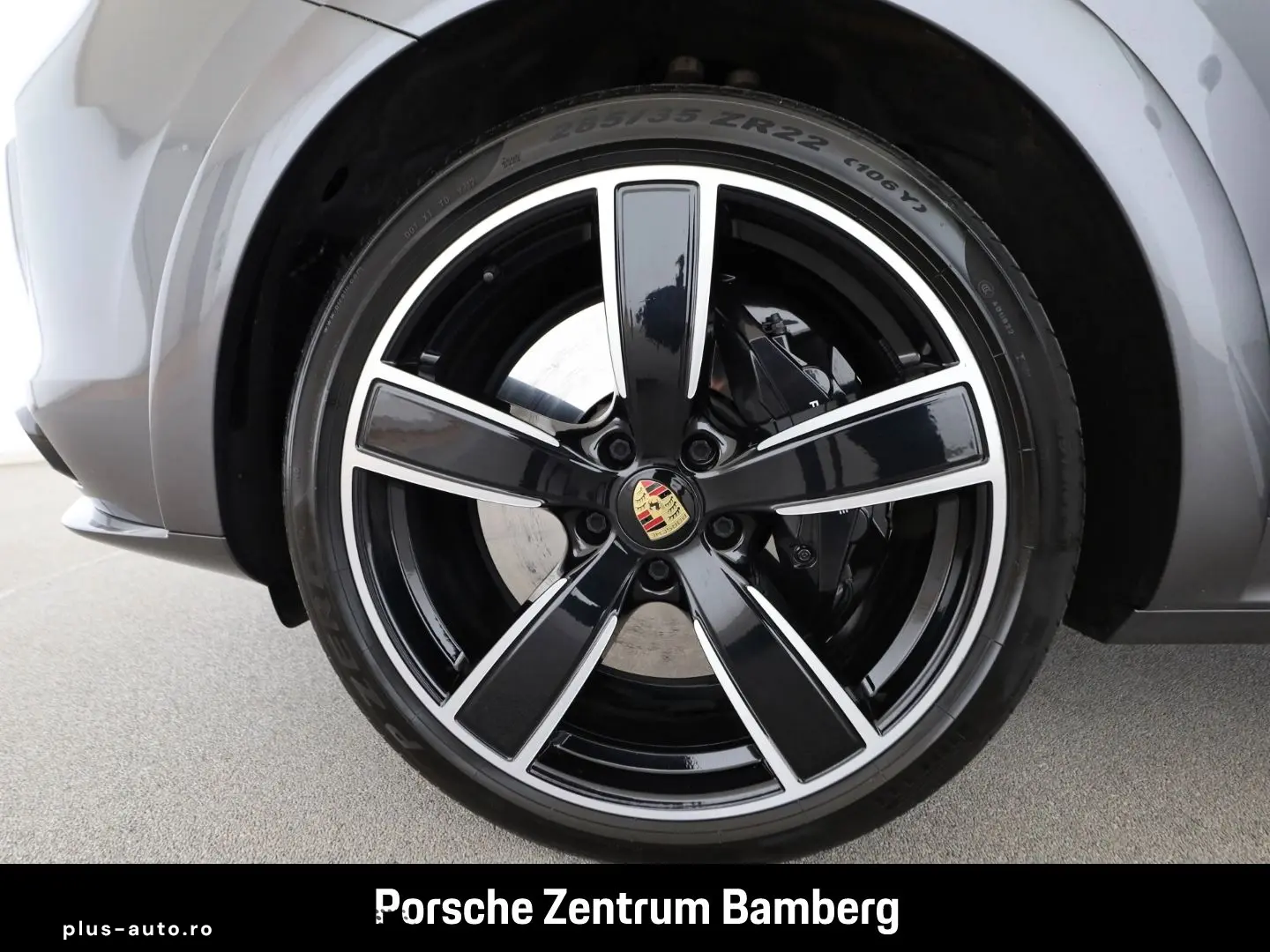 PORSCHE Cayenne Turbo  Head-Up  InnoDrive  Massage  Spor