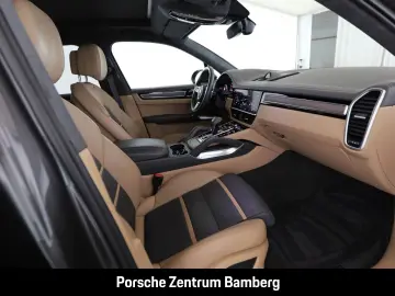 PORSCHE Cayenne Turbo  Head-Up  InnoDrive  Massage  Spor