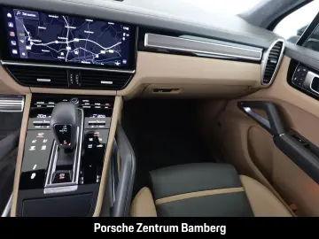 PORSCHE Cayenne Turbo  Head-Up  InnoDrive  Massage  Spor