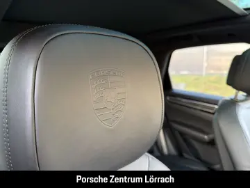 PORSCHE Cayenne Platinum Edition HA-Lenkung InnoDrive