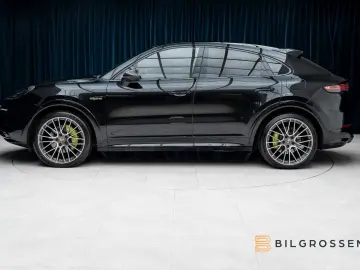 PORSCHE Cayenne Coupe E-Hyb Platinum S-Design NightV HUD