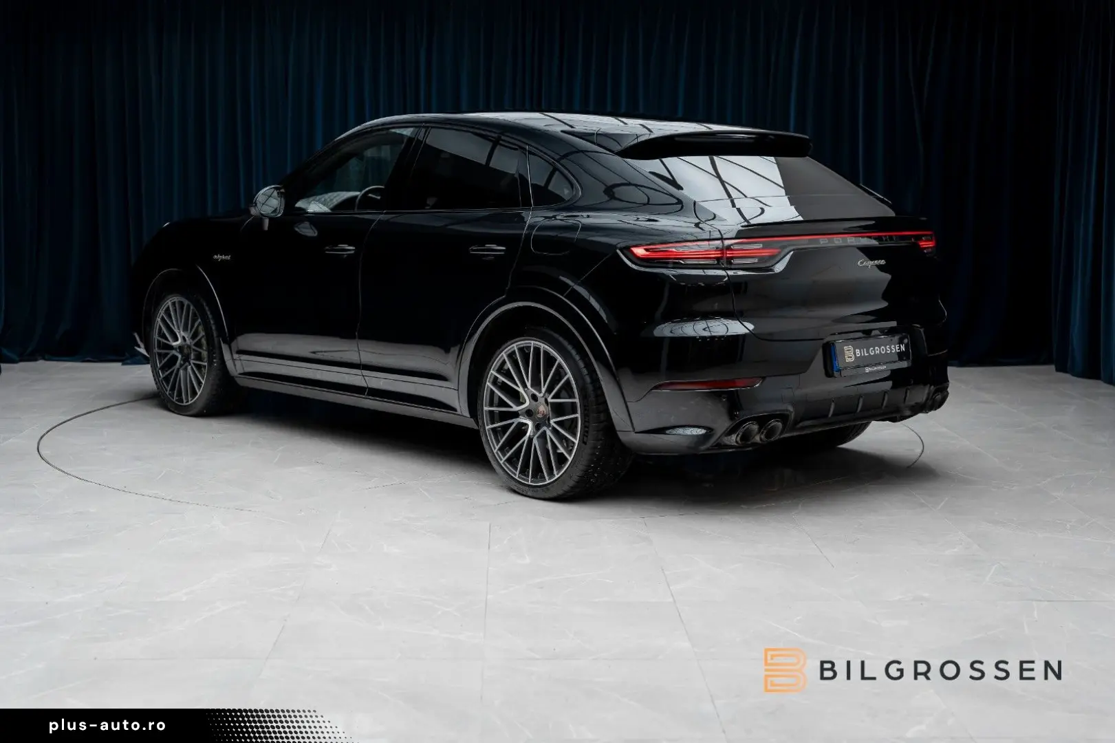 PORSCHE Cayenne Coupe E-Hyb Platinum S-Design NightV HUD