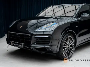 PORSCHE Cayenne Coupe E-Hyb Platinum S-Design NightV HUD