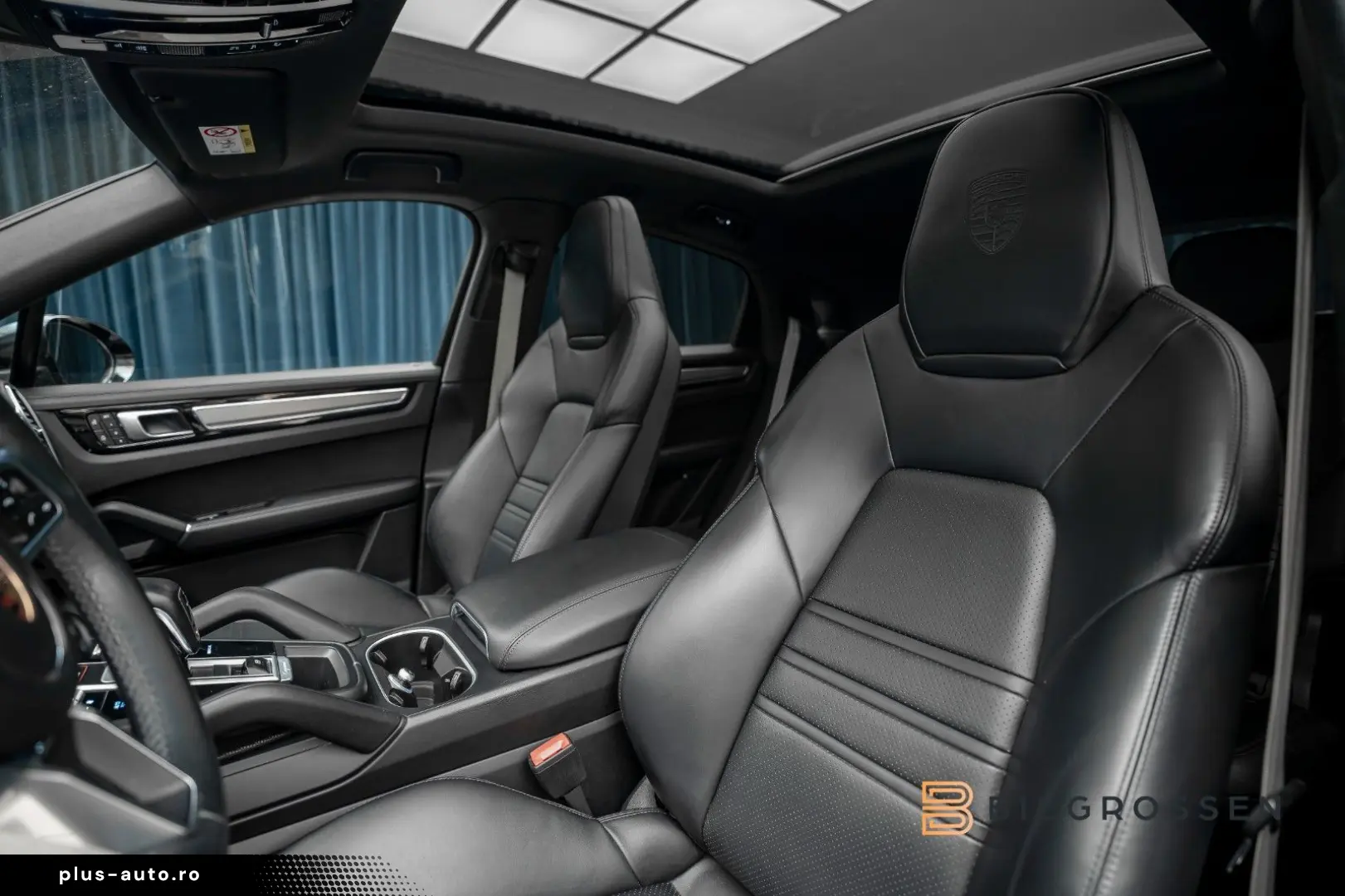 PORSCHE Cayenne Coupe E-Hyb Platinum S-Design NightV HUD