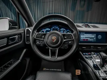 PORSCHE Cayenne Coupe E-Hyb Platinum S-Design NightV HUD