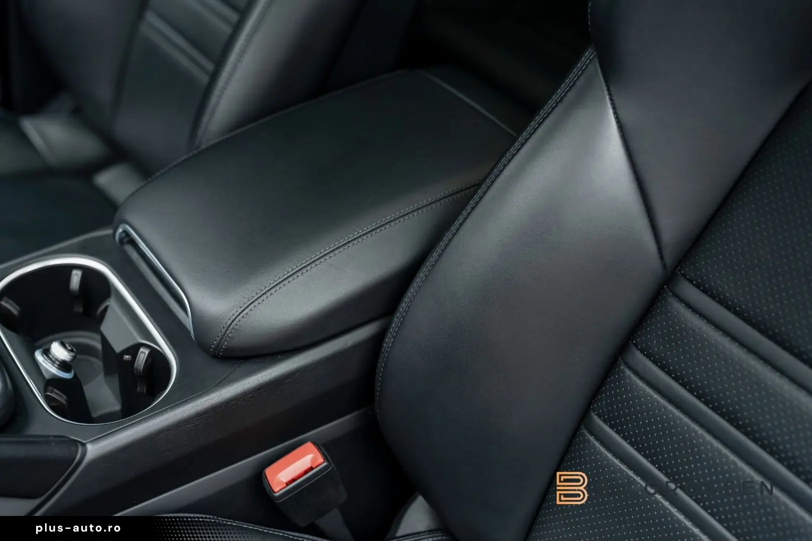 PORSCHE Cayenne Coupe E-Hyb Platinum S-Design NightV HUD