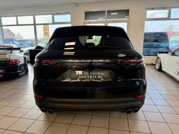 PORSCHE Cayenne E-Hybrid Panorama Luftfederung ACC