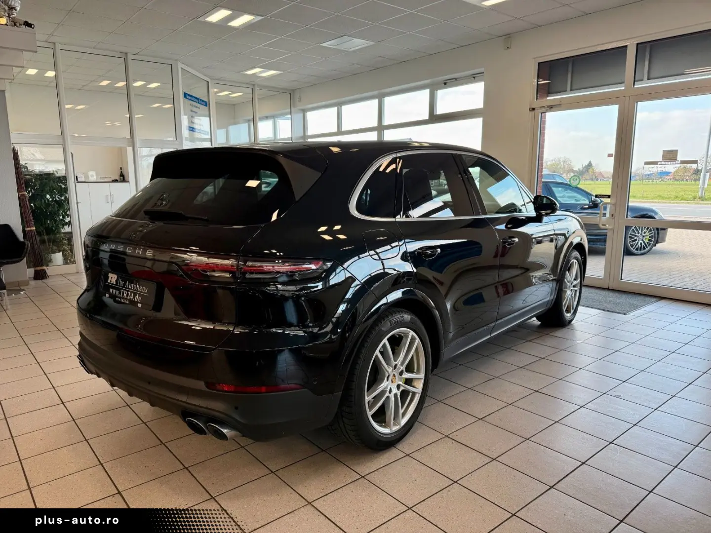 PORSCHE Cayenne E-Hybrid Panorama Luftfederung ACC