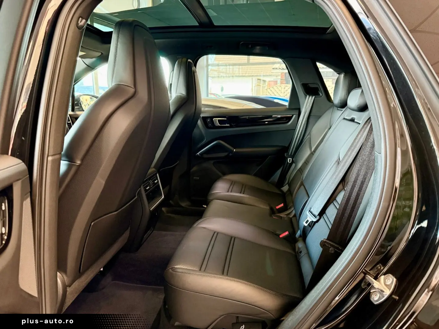 PORSCHE Cayenne E-Hybrid Panorama Luftfederung ACC