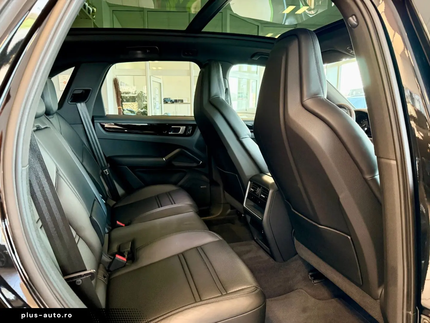 PORSCHE Cayenne E-Hybrid Panorama Luftfederung ACC