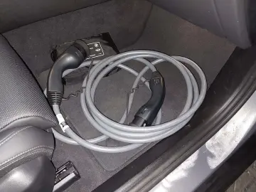 BMW 530e LC PROF PANO HUD ICONOC GLOW DAP PAP