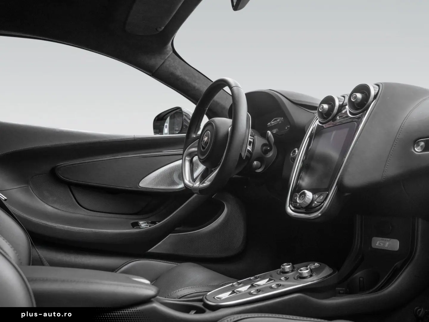 MCLAREN GT   Bowers & Wilkins   Sports Exhaust