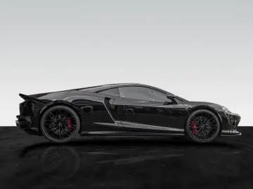 MCLAREN GT   Bowers & Wilkins   Sports Exhaust