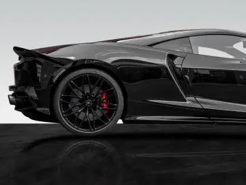 MCLAREN GT   Bowers & Wilkins   Sports Exhaust