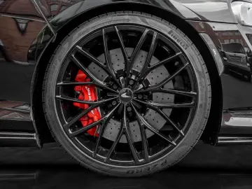 MCLAREN GT   Bowers & Wilkins   Sports Exhaust