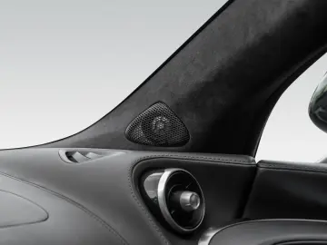 MCLAREN GT   Bowers & Wilkins   Sports Exhaust