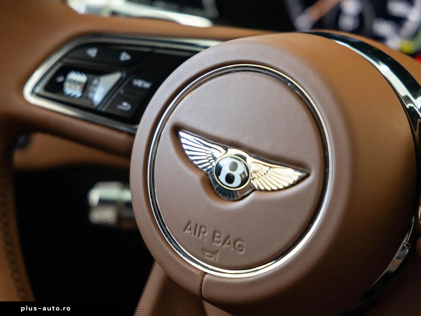 BENTLEY New Continental GT V8 von BENTLEY FRANKFURT