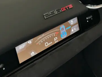 FERRARI 296 GTB      Ferrari Frankfurt