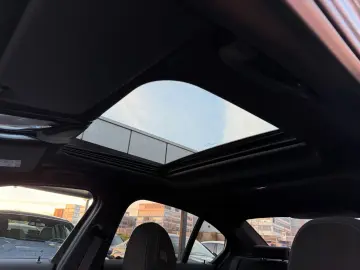 BMW 320d xD M Sport SHD 18  ACC HuD 360  komfort