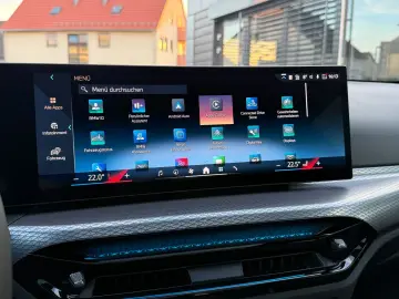 BMW 320d xD M Sport SHD 18  ACC HuD 360  komfort