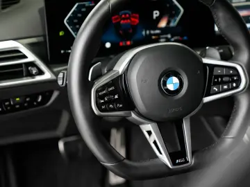 BMW 320i xDrive M Sport ACC Kamera