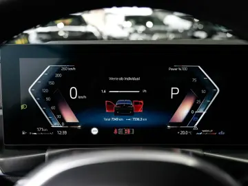 BMW 320i xDrive M Sport ACC Kamera