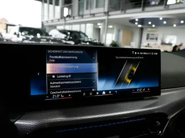 BMW 320i xDrive M Sport ACC Kamera