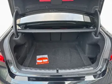 BMW BMW 320d xD M SPORT AdLED DA St Go Sitzh 360