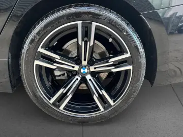 BMW BMW 320d xD M SPORT AdLED DA St Go Sitzh 360