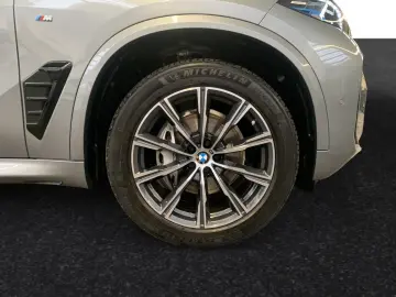 BMW X5 xDrive30d M Sport AHK SkyLounge Head-Up H K