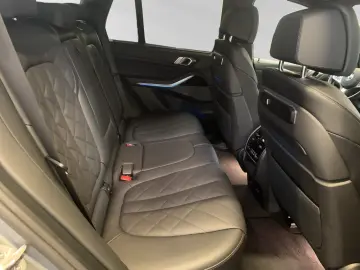 BMW X5 xDrive30d M Sport AHK SkyLounge Head-Up H K