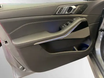 BMW X5 xDrive30d M Sport AHK SkyLounge Head-Up H K