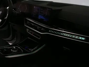 BMW X5 xDr. 30dA M Sportpaket AHK Standh. ACC Park